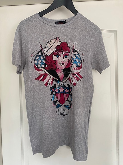 Ed Hardy t-paita, koko M
