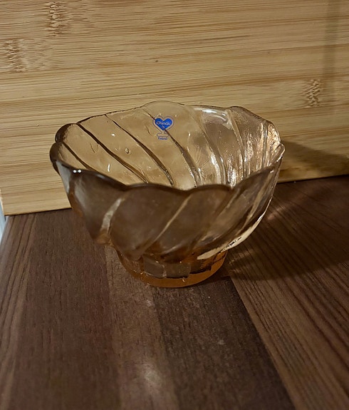 Riihimäen lasin ultra-malja