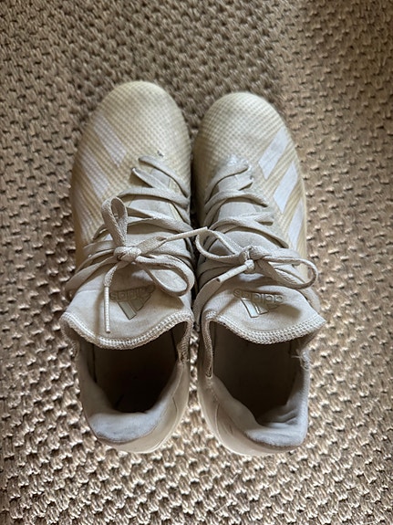 Adidas nappulakengät vaaleat