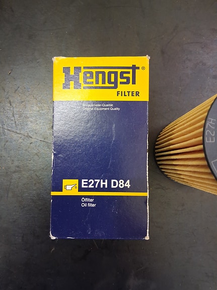 Hengst E27H D84 öljynsuodatin Ford Volvo