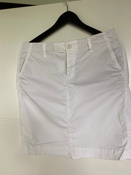 Valkoinen Gant chino hame