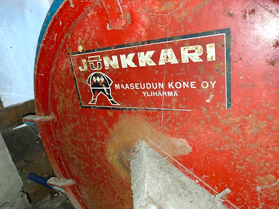 Junkkari rehumylly