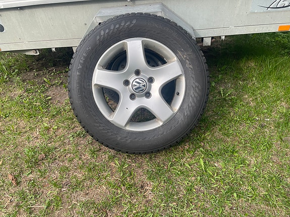 Vw touareg aluvanteet nastarenkailla