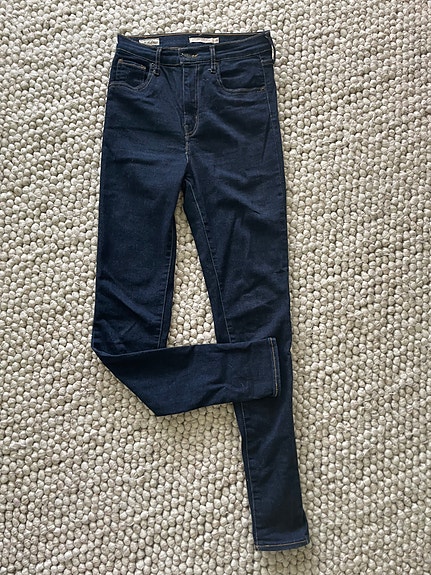 Levis farkut