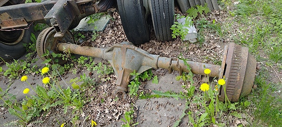 G30 vanin taka-akseli 14 pulttinen