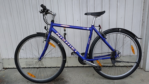 Nishiki Hybrid 322 20-tuumainen runko