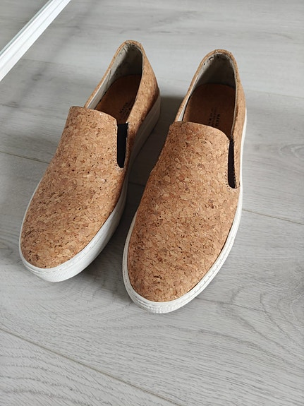 Makia slip on tennarit