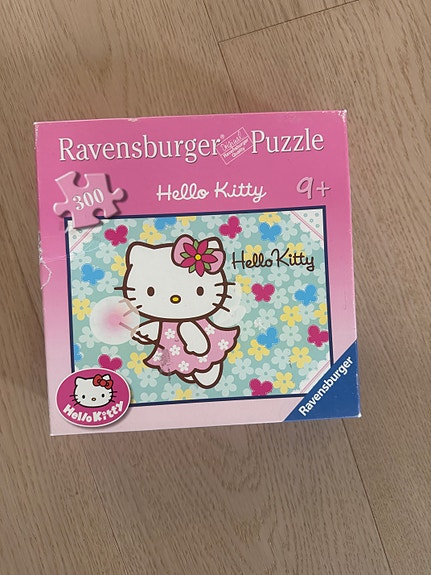 Ravensburger Hello Kitty palapeli 300 palaa