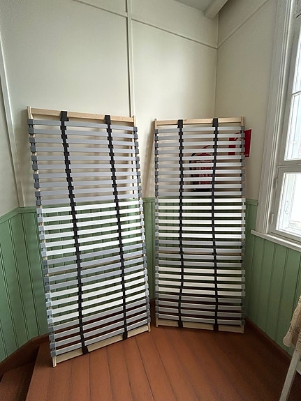 IKEA sälepohjat sänkyyn