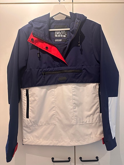 Superdry anorakki takki koko 34