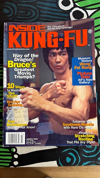 Inside Kung-Fu -lehti Bruce Lee -kannella