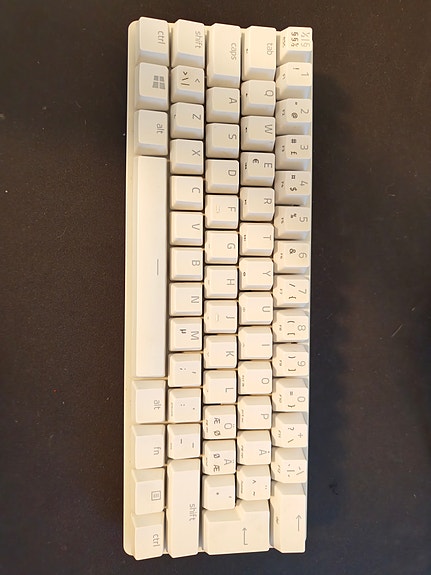 Myydään razer hunstman mini näppäimistö