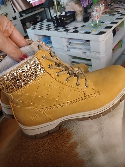 Catmandoo talvikengät koko 40 keltaiset glitterillä