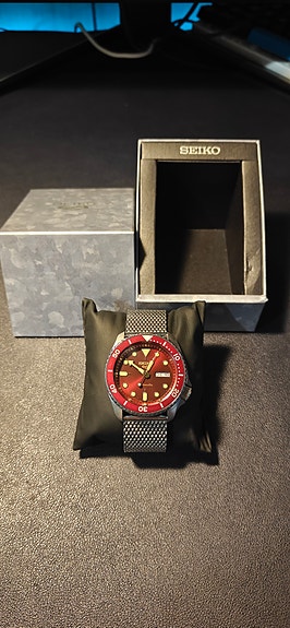 Seiko 5 Sports SRPD69K1