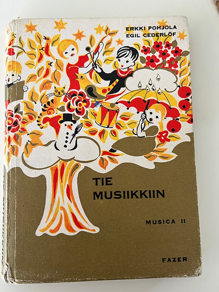 Tie musiikkiin-kirja