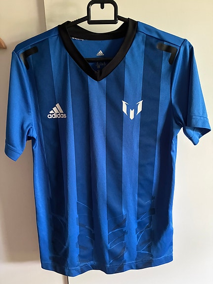 Adidas Messi paita koko 152