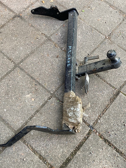 Felox vetokoukku Renault Meganeen 1-koriseen
