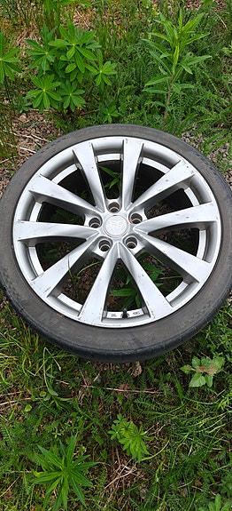 18" alut (5x112) + 225/40r18 renkaat