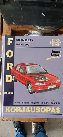 Myydään Ford Mondeo 1993–1999 korjausopas kirja