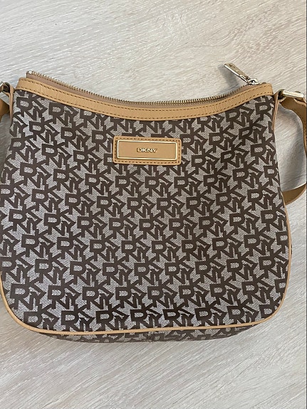 DKNY käsilaukku