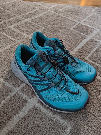 Salomon koko 38