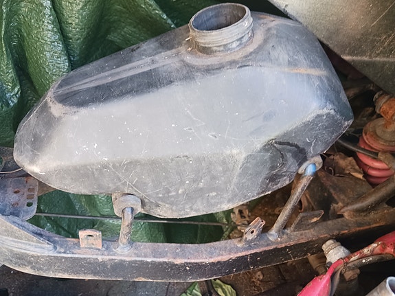 Tunturi hopper tankki/korkki