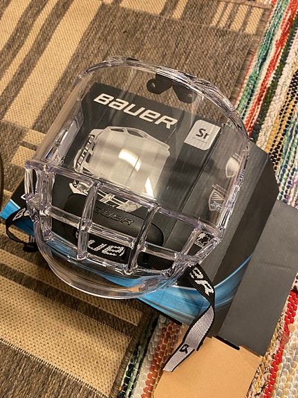 Bauer Concept 3 jääkiekkokasvonsuoja SR