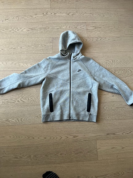 Nike tech fleece huppari XL harmaa