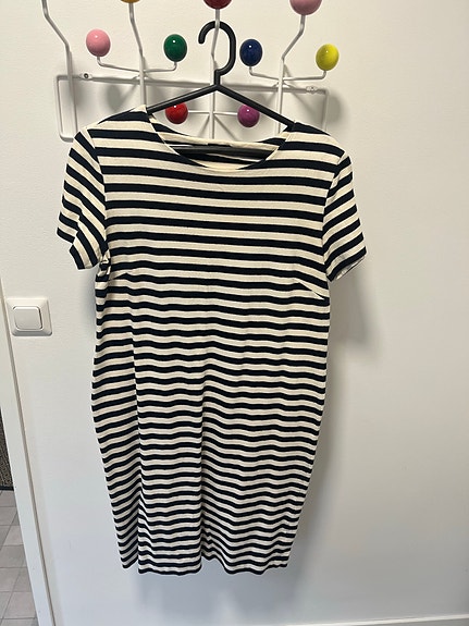 Marimekko -mekko, koko L