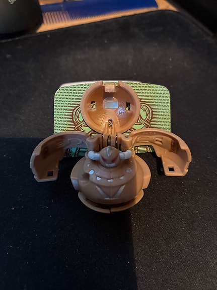 Bakugan Shadow Vulcan