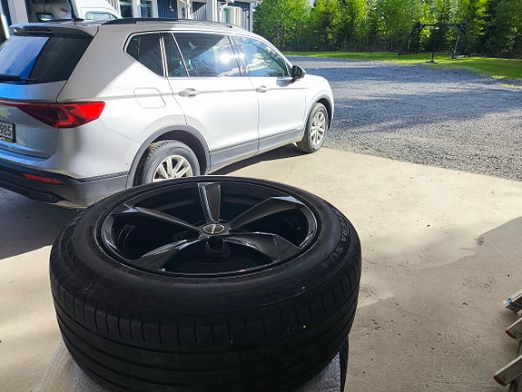 17"Borbet vanteet 5*112 Ateca, Tiguan, Kodiak ym. SUV:t
