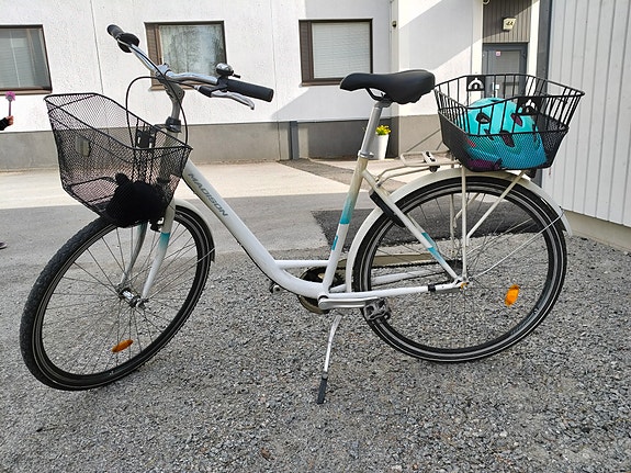 naisten Madison Budapest 28" polkupyörä.