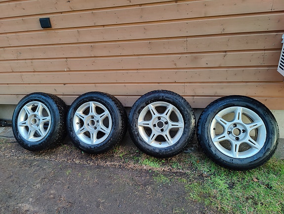 Alumiinivanteet nastarenkailla 195x65 R15
