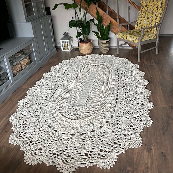 Valkoinen virkattu matto 175x260cm