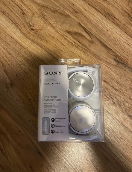 Sony kuulokkeet hopea