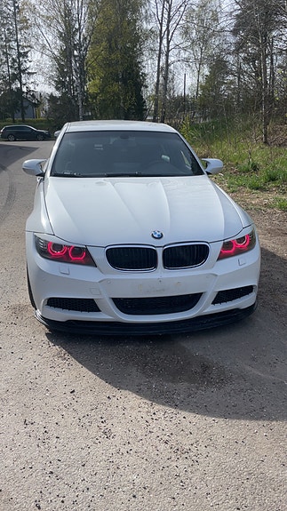 BMW etuvalot / angel eyes - punaiset rengasvalot