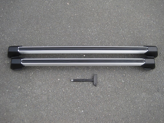 VW Passat Variant vm.2005-2014 alkuperäiset kattotelineet