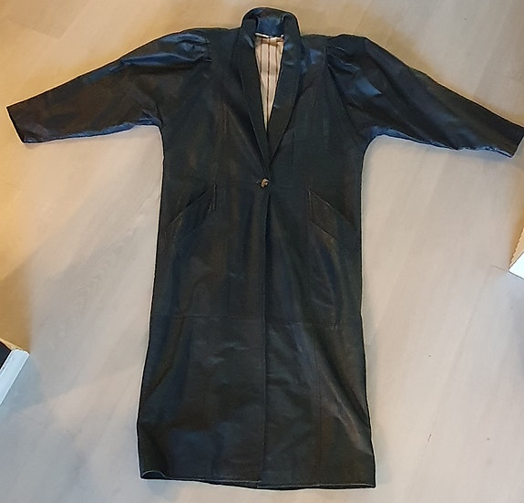 Montes Design pitkä naisten nahkatakki *36*