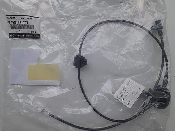 OEM Mazda3 Rear ABS Wheel Speed Sensor B45G4371Y Genuine Original