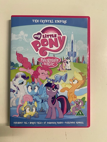 My Little Pony: Kristallivaltakunta DVD