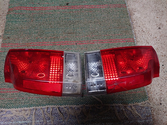 Volvo V70 mk2 facelift mallin takavalot