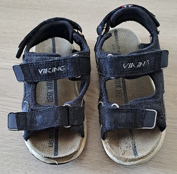 Sandaalit 26