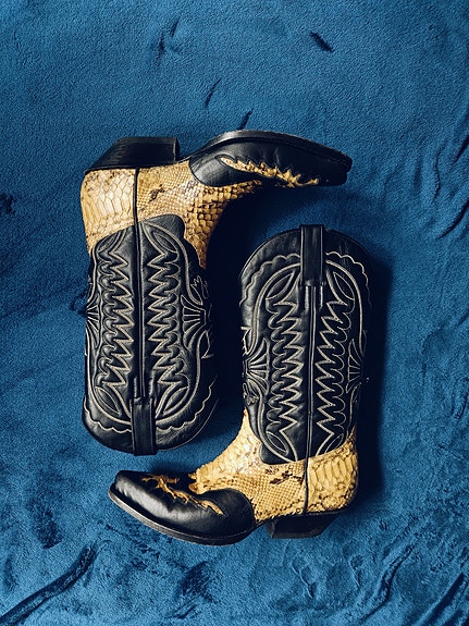 Cowboy bootsit