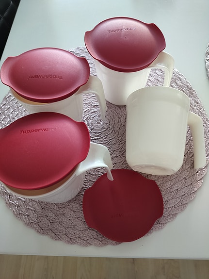 Tupperware mukit