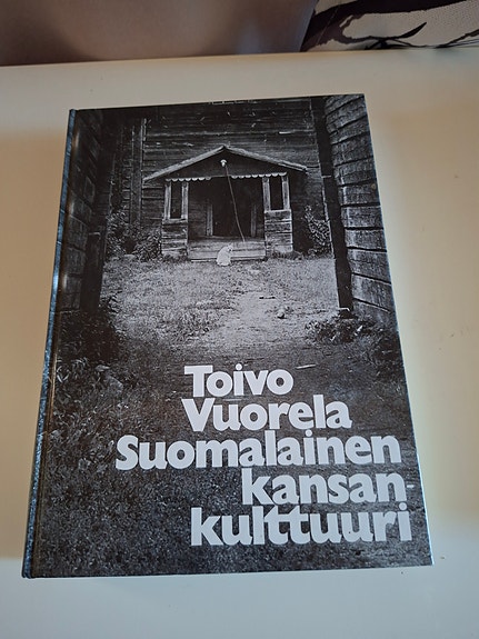 Toivo Vuorela -Suomalainen kansankulttuuri