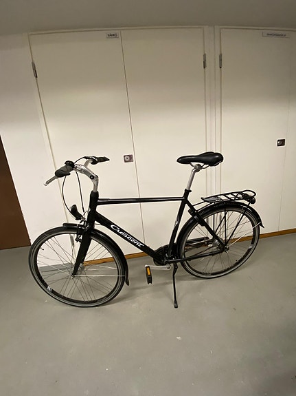 Crescent miesten laadukas 7 v pyörä, runko 59 cm musta.