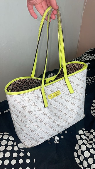 GUESS nahkainen shopper-kassi valkoinen/keltainen naisille