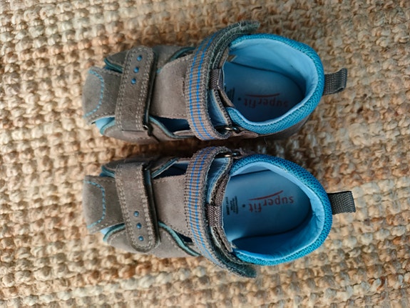Superfit lasten sandaalit 23