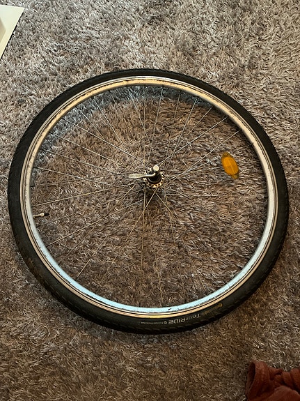 Continental TourRide polkupyörän etukiekko 28"