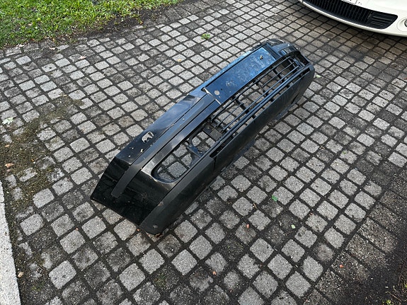 Skoda Octavia etupuskuri